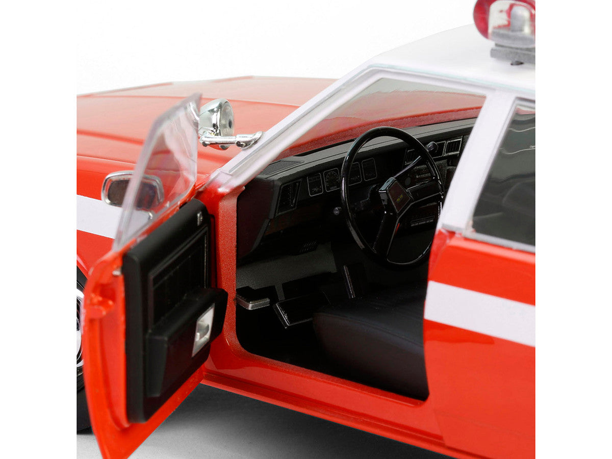1987 Chevrolet Caprice 9C1 "FDNY (The Official Fire Department City of New York)" Red with White Top and Stripes "Artisan Collection" 1/18 Diecast Model Car by Greenlight LuxuryLifeWay Online Store