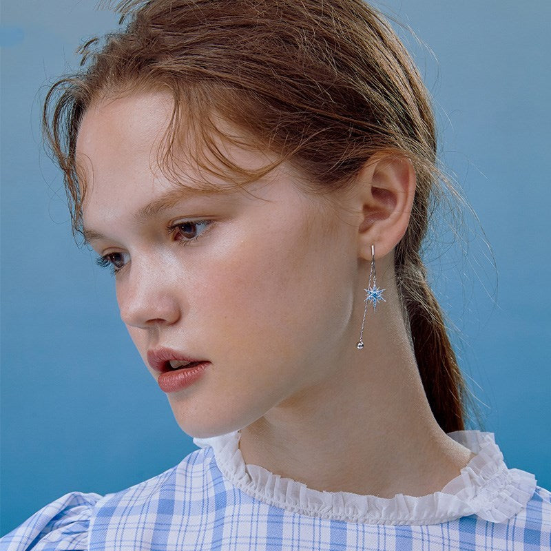 Star fringed earring girl