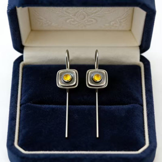 French-Style Vintage Geometric Square Distressed Pearl Earrings Best YouTube Store