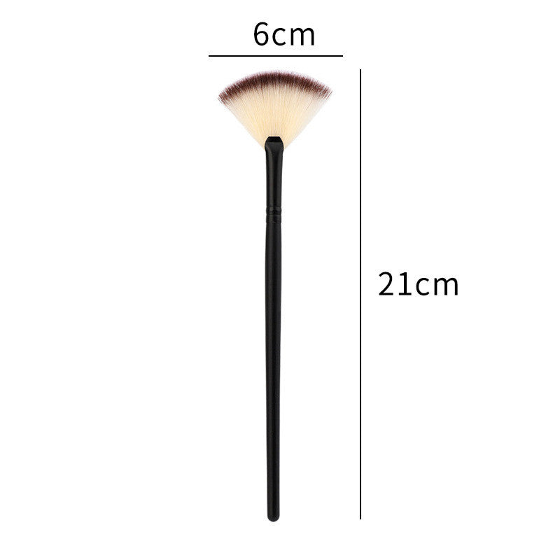 Single Fan-shaped Brightening Makeup Brush CJD2
