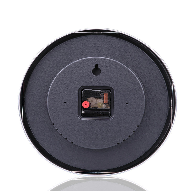 Aluminium Clock Creative And Fashionable Living Room Wall Clock PearlNestDecor.com