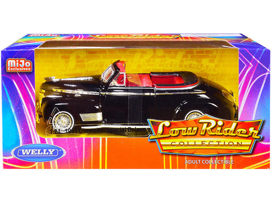 1941 Chevrolet Special Deluxe Convertible Black with Red Interior "Low Rider Collection" 1/24 Diecast Model Car by Welly LuxuryLifeWay Online Store