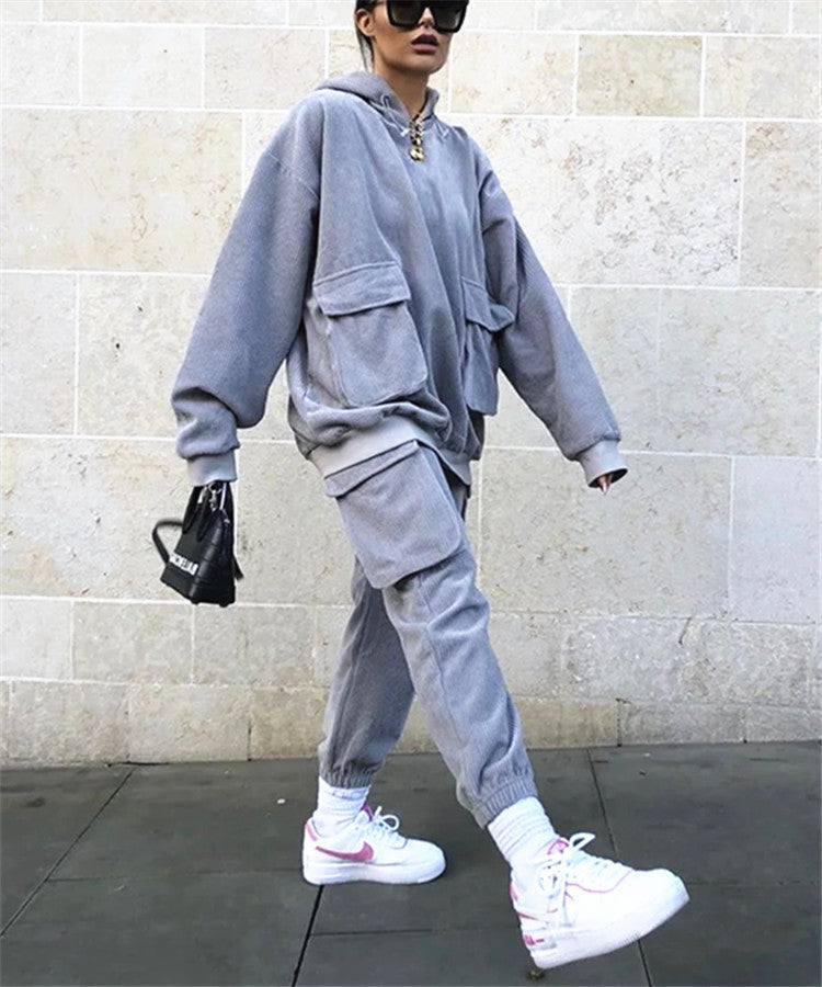 Fashion Two-piece Hooded Sweatshirt With Loose Pockets