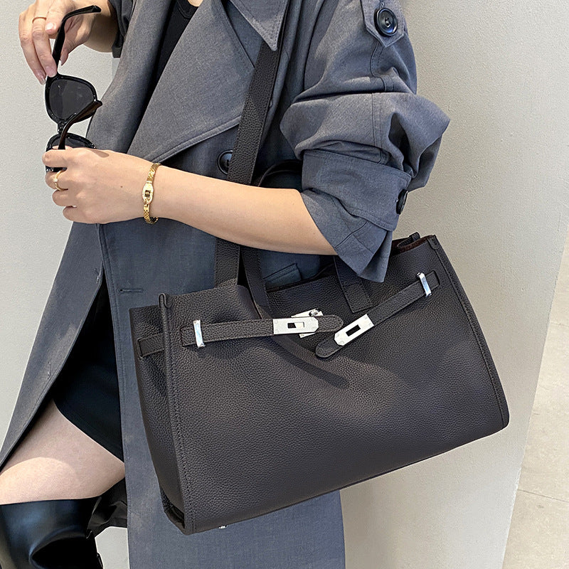Genuine Leather Women's  Large Capacity Portable Crossbody Shoulder Bag LadyShow.Store