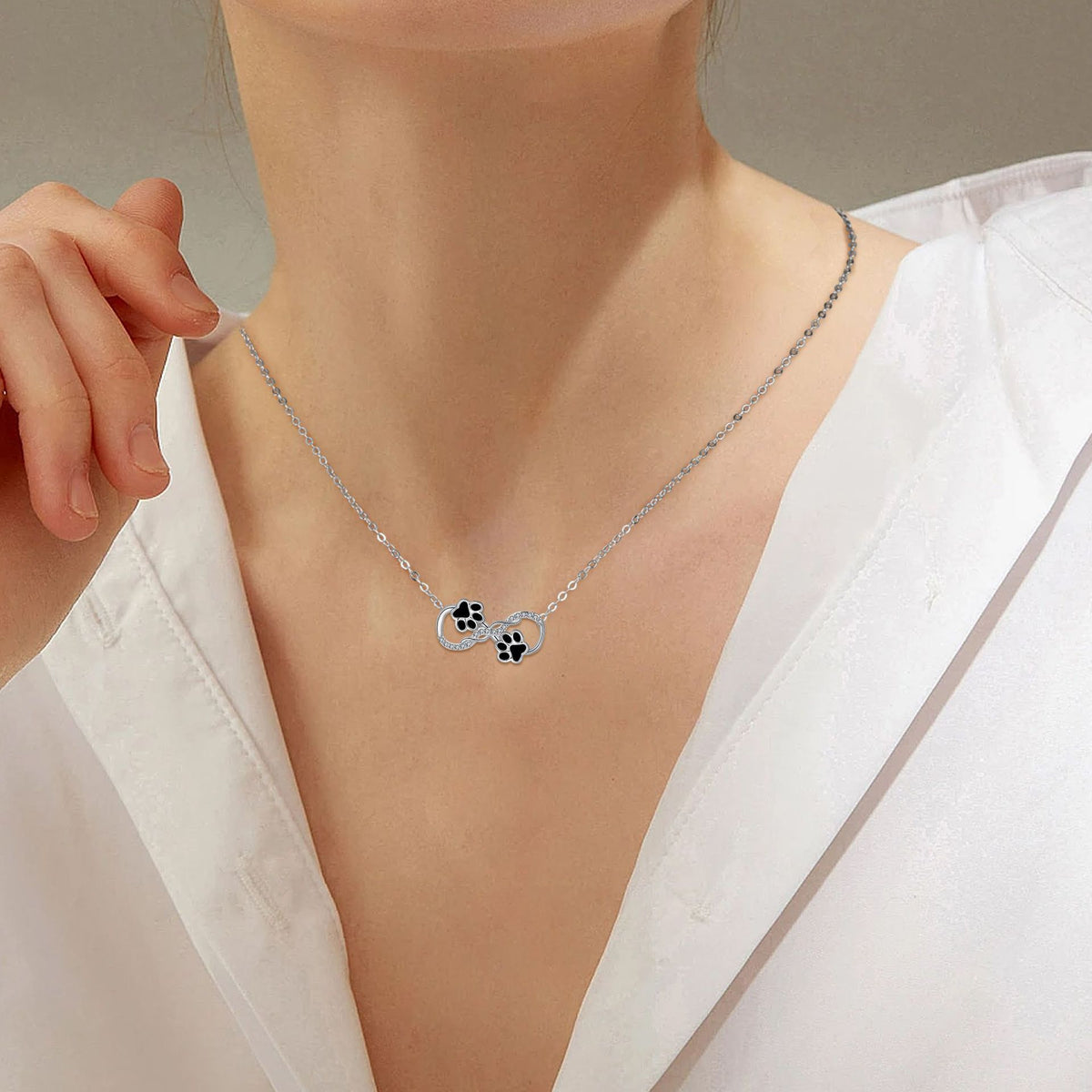 Clavicle Chain Simple Cute Dog's Paw Necklace LadyShow.Store