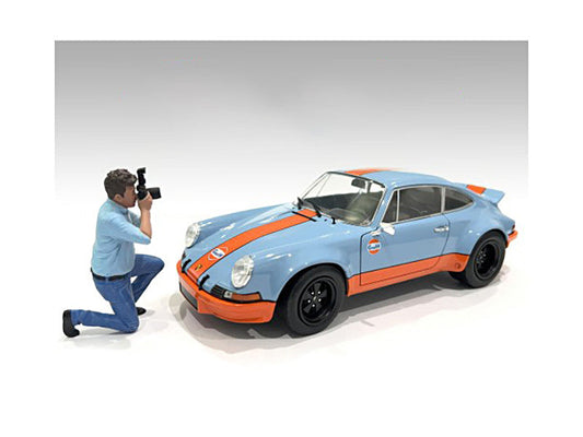 "Photographers" Figure #3 for 1/24 Scale Models by American Diorama LuxuryLifeWay Online Store
