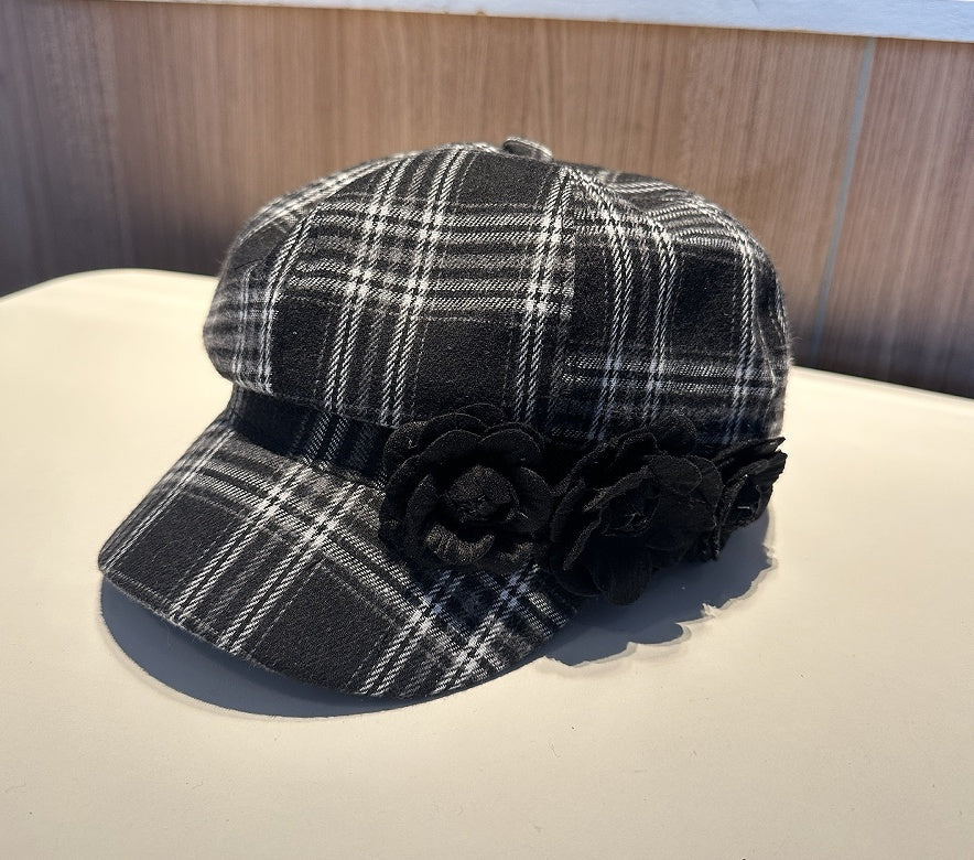 The Checkered Beret Keeps Warm In Autumn And Winter LadyShow.Store