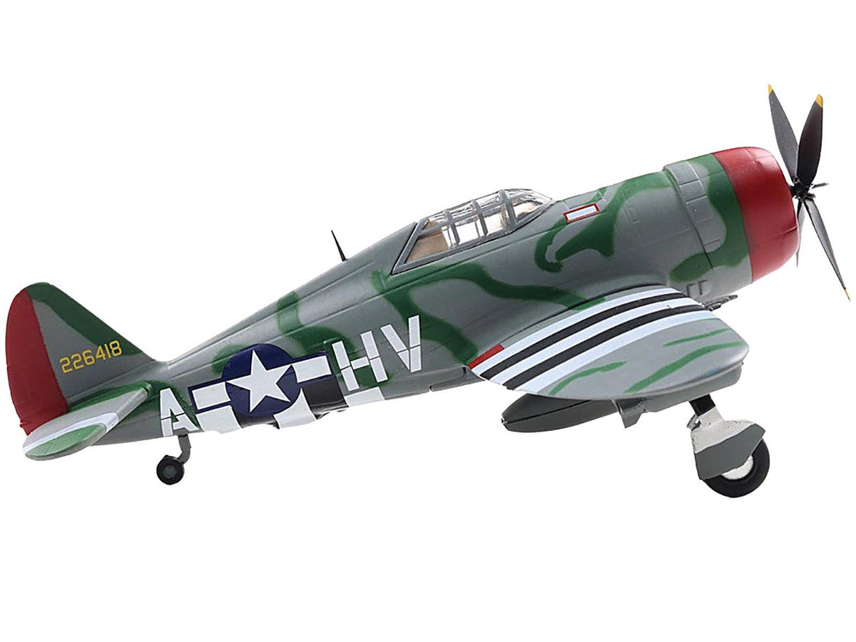 Republic P-47 Thunderbolt Fighter Aircraft "Lt. Col. Francis S. "Gabby" Gabreski" United States Army Air Forces 1/72 Diecast Model by Militaria Die Cast LuxuryLifeWay Online Store