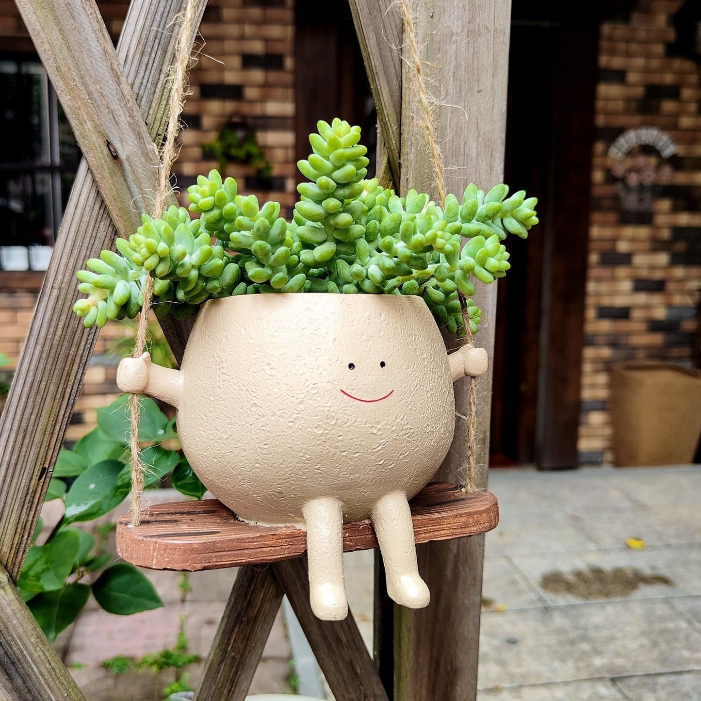 Hanging Swing Face Planter Pot PearlNestDecor.com