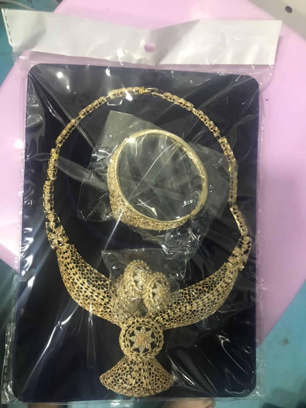 Four-piece earring set