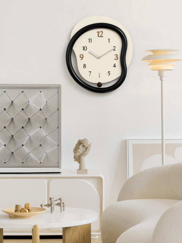 Creative Simple Punch-free Living Room Wall Clock PearlNestDecor.com