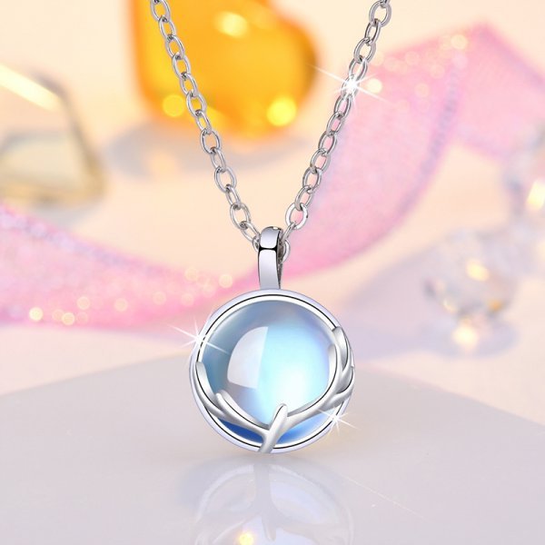 Shiny Zircon Necklace Pi-Mart