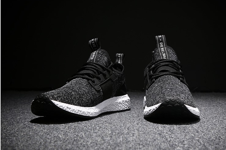 Men's Breathable Mesh Sports Casual Running Shoes LadyShow.Store