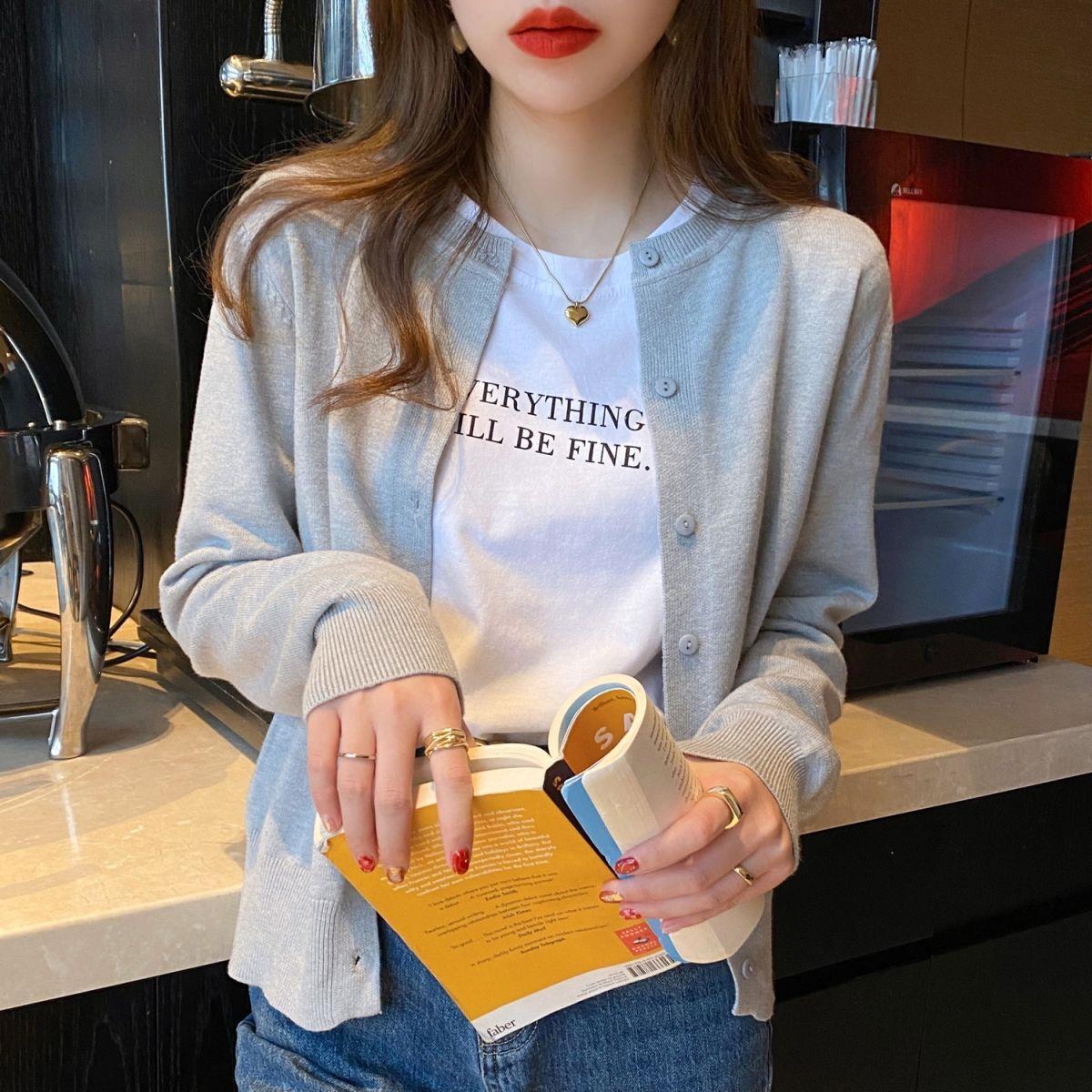 Women's Slimming Round-Neck Long-Sleeve Knitted Cardigan LadyShow.Store
