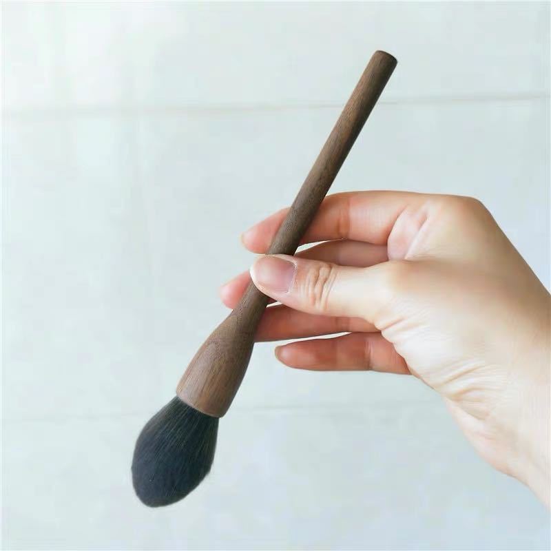 Handmade antique makeup brush CJD2