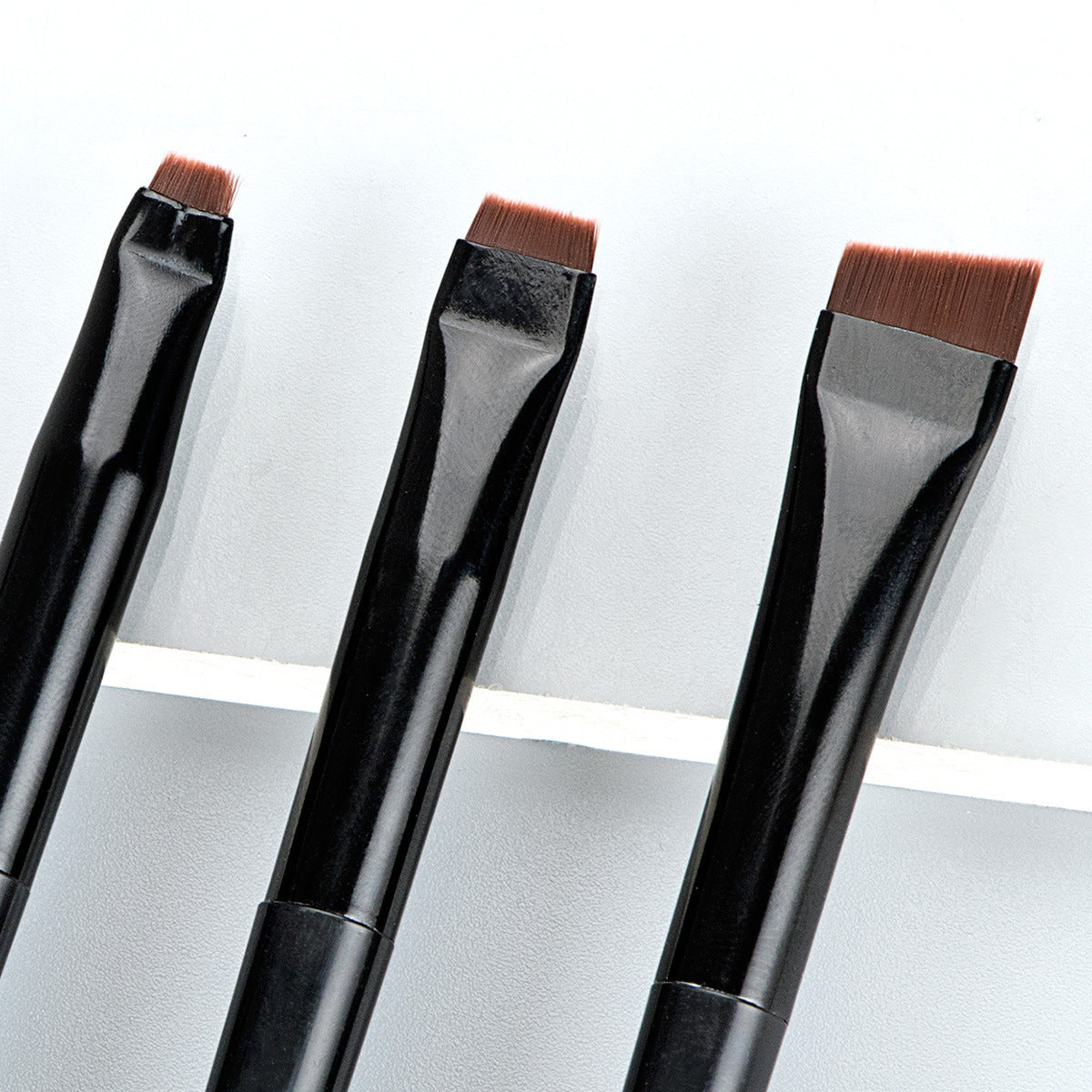 Slant Head Eyebrow Outline Eyeliner Makeup Brush LadyShow.Store