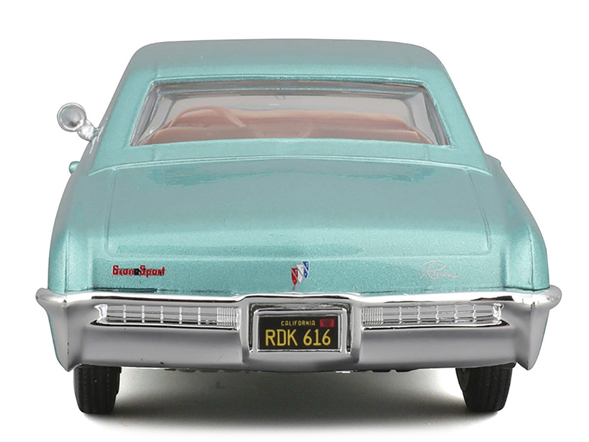1965 Buick Riviera Gran Sport Light Blue Metallic "Special Edition" Series 1/26 Diecast Model Car by Maisto LuxuryLifeWay Online Store