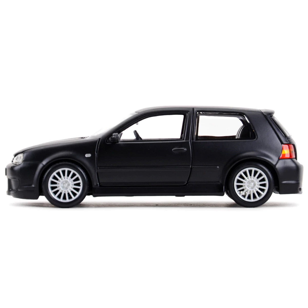 Volkswagen Golf R32 Matt Black "Special Edition" Series 1/24 Diecast Model Car by Maisto LuxuryLifeWay Online Store