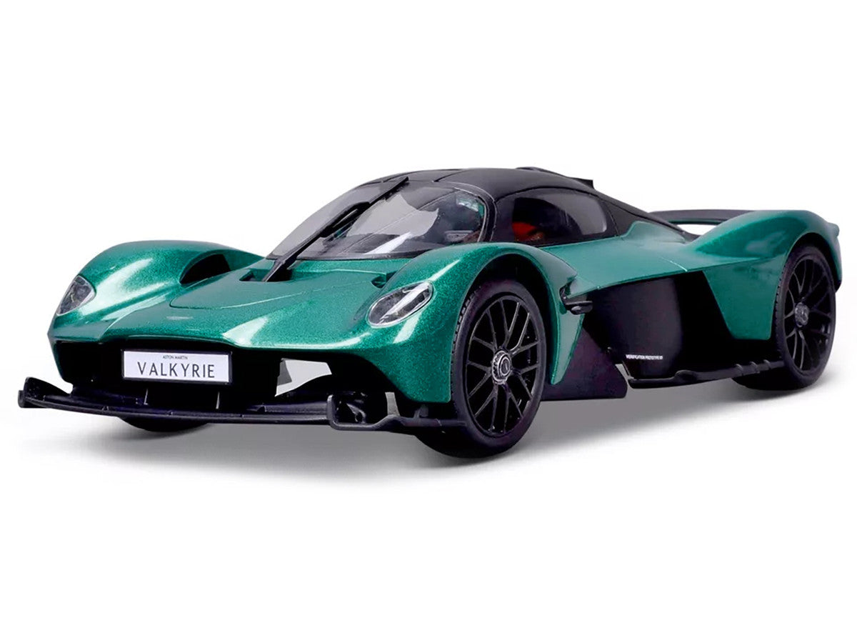 Aston Martin Valkyrie Green Metallic with Matt Black Top "Special Edition" Series 1/18 Diecast Model Car by Maisto LuxuryLifeWay Online Store