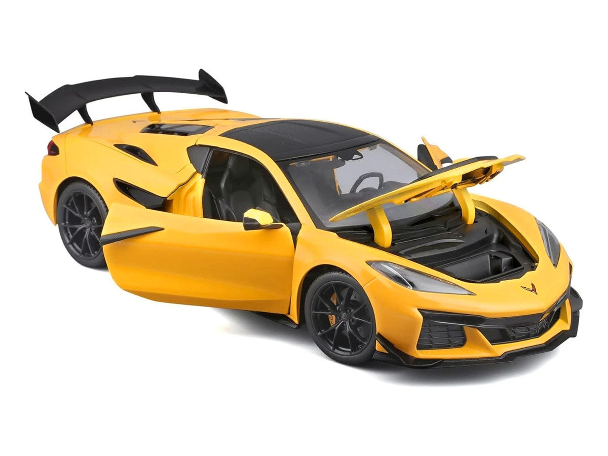 Chevrolet Corvette ZR1 Coupe Yellow with Carbon Top "Special Edition" Series 1/18 Diecast Model Car by Maisto LuxuryLifeWay Online Store