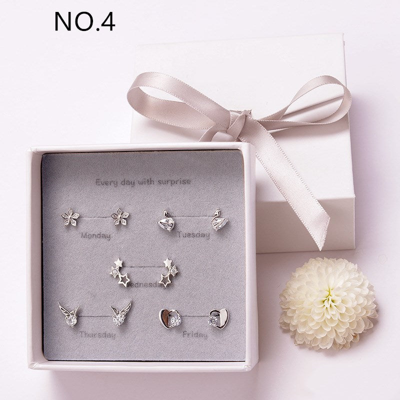 Simple alloy earring set