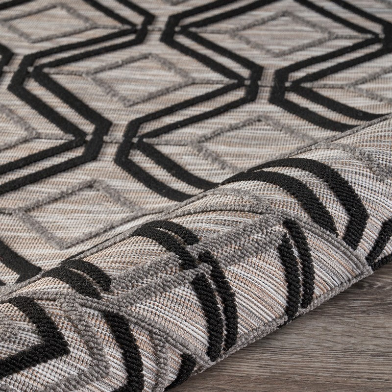 5' X 7' Black And Tan Indoor Outdoor Area Rug LuxuryLifeWay Online Store