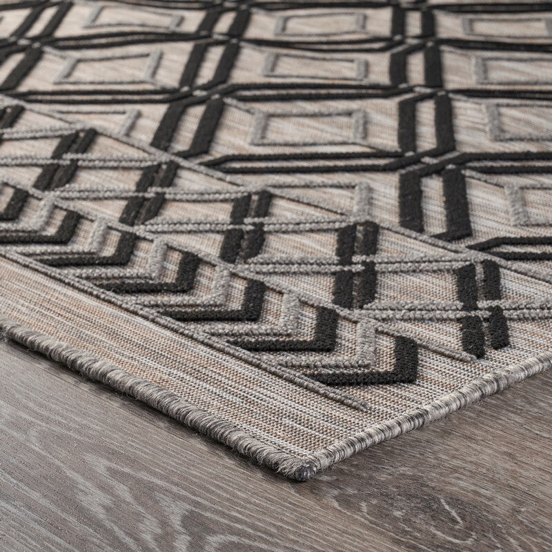 5' X 7' Black And Tan Indoor Outdoor Area Rug LuxuryLifeWay Online Store