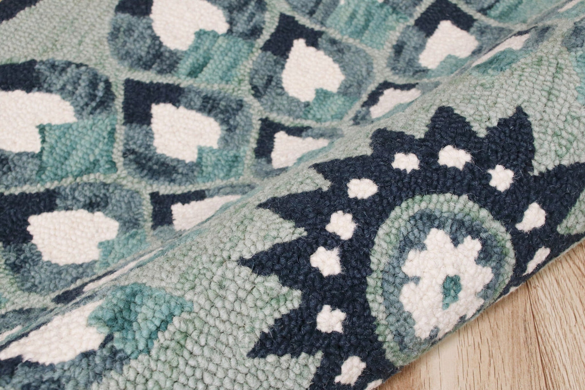 4' Round Blue and White Floral Feather Area Rug LuxuryLifeWay Online Store