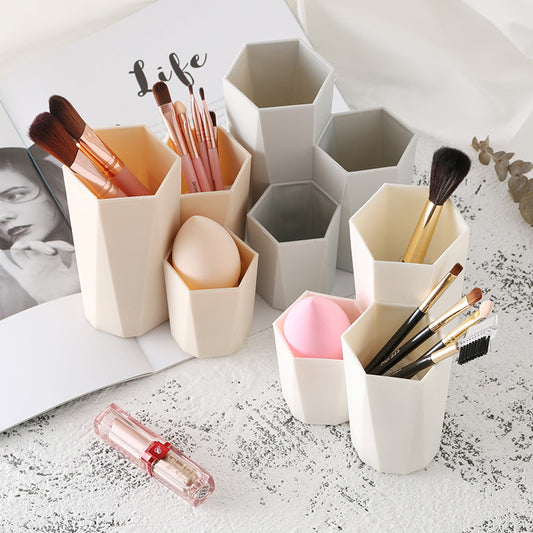 Simple makeup brush storage tube CJD2