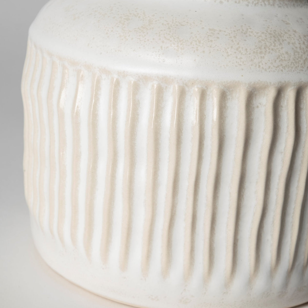 8" Whitewash Handled Textured Ceramic Vase LuxuryLifeWay Online Store
