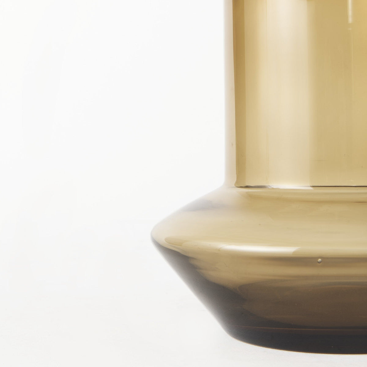 10" Vintage Look Ombre Brown Glass Vase LuxuryLifeWay Online Store