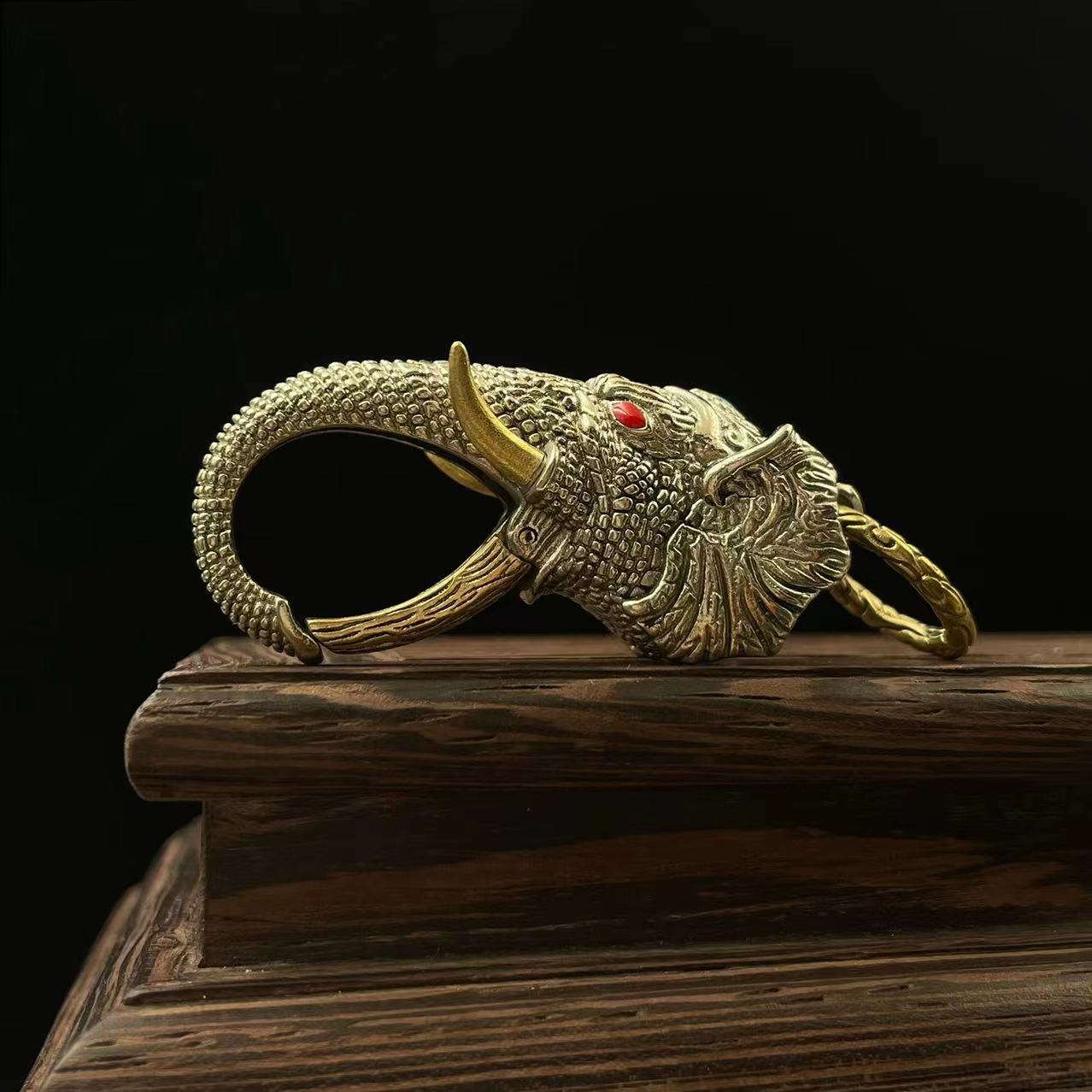 Elephant Keychain Men's Antique Waist Hanging LadyShow.Store