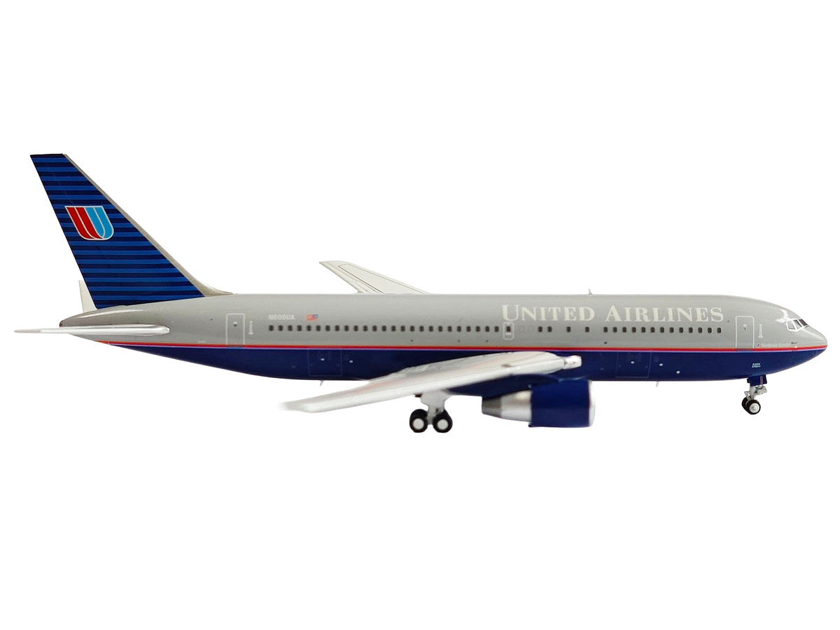 Boeing 767-200ER Commercial Aircraft "United Airlines" (N609UA) Gray with Blue Tail 1/400 Diecast Model by V1:400 LuxuryLifeWay Online Store