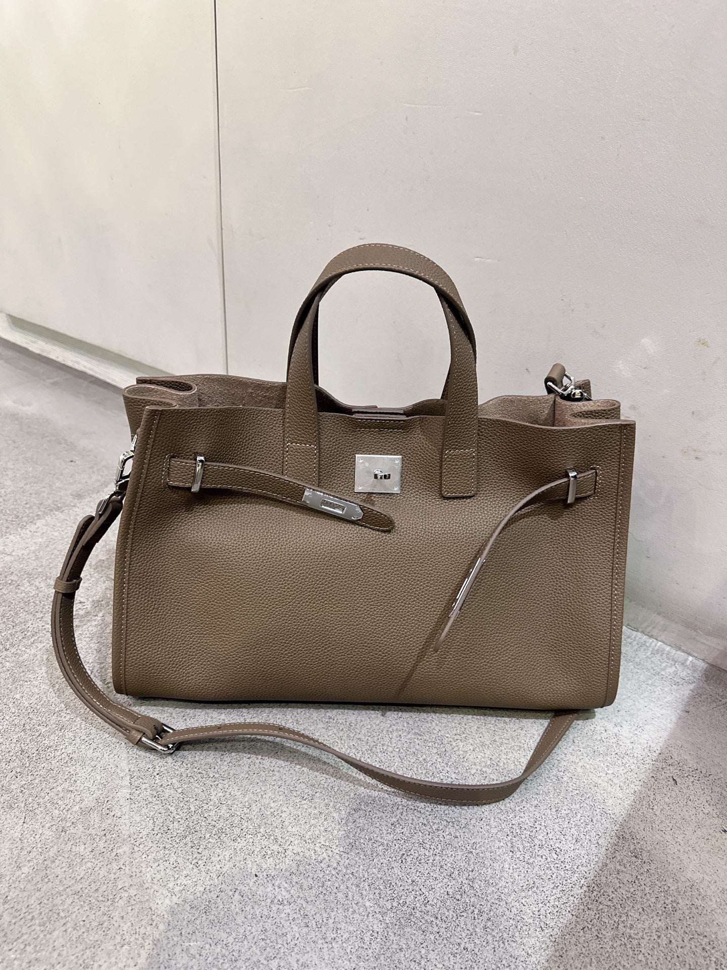 New Top Layer Cowhide All-match Crossbody Bag For Women LadyShow.Store