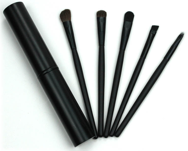 Makeup brush CJD2