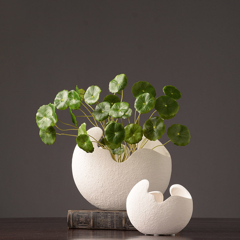Stylish White Ceramic Vase PearlNestDecor.com