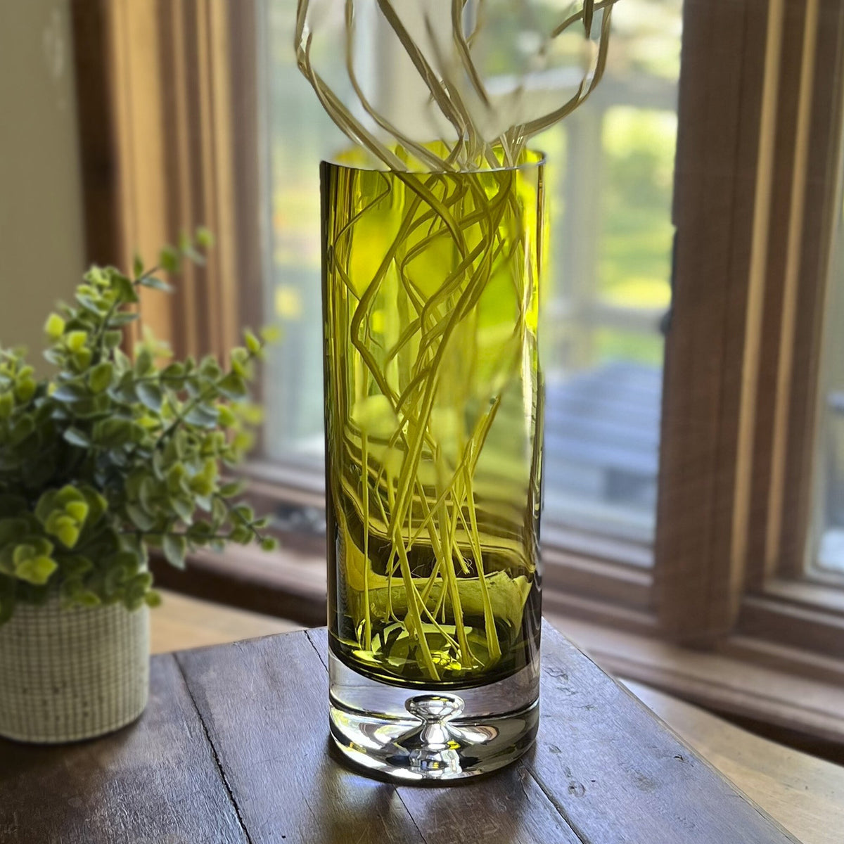 11" Green Crystal Glass Cylinder Table Vase LuxuryLifeWay Online Store
