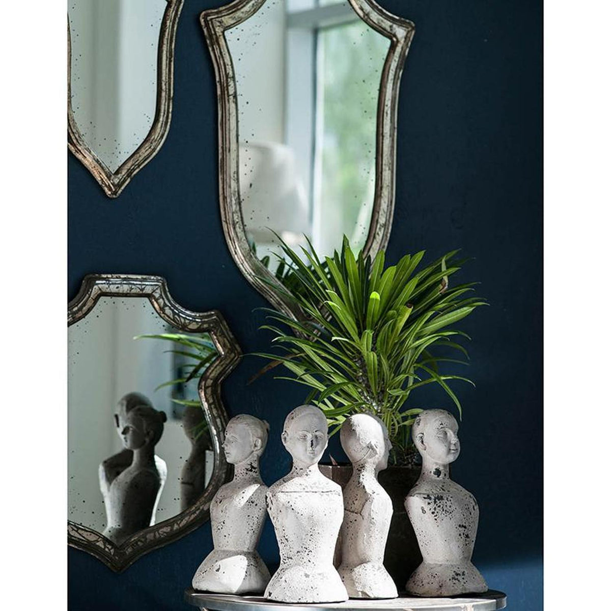 24" Distressed Metallic Crest Shape Wall Mounted Accent Mirror Framed LuxuryLifeWay Online Store