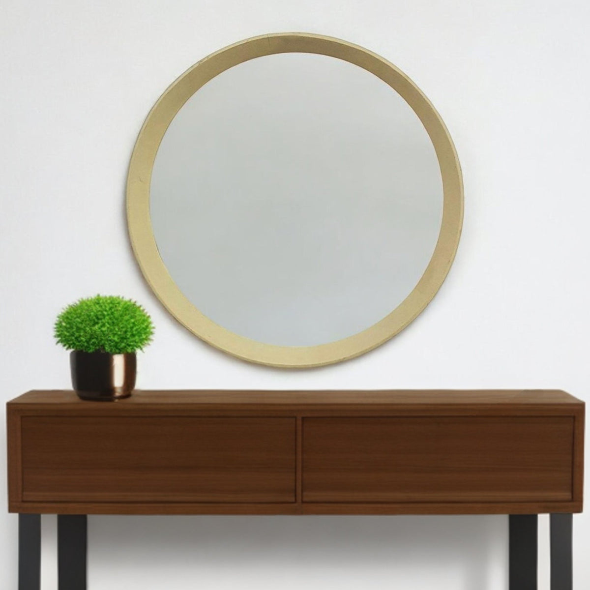 20" Cream Round Wood Framed Accent Mirror LuxuryLifeWay Online Store