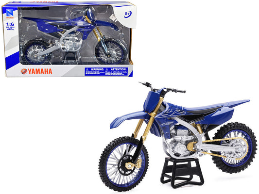 Yamaha YZ450F Dirt Bike Motorcycle Blue and Black 1/6 Diecast Model by New Ray LuxuryLifeWay Online Store