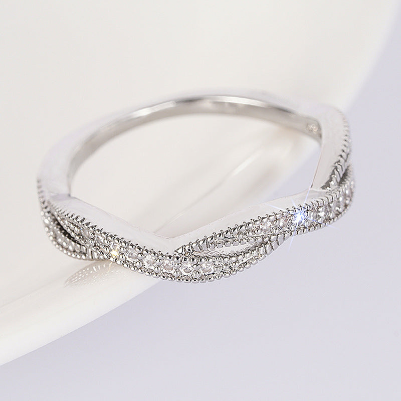 Everyday Lightweight Luxury Twisted-cross Wedding Ring LuxuryLifeWay Online Store