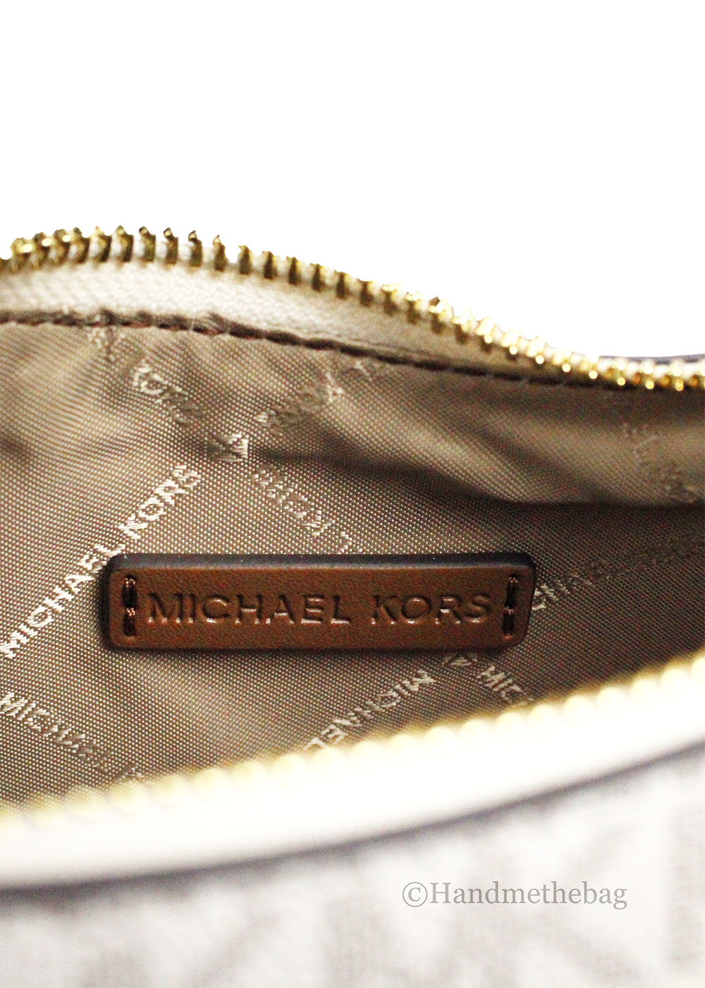Michael Kors Wilma Small Vanilla PVC Chain Crossbody Bag LadyShow.Store