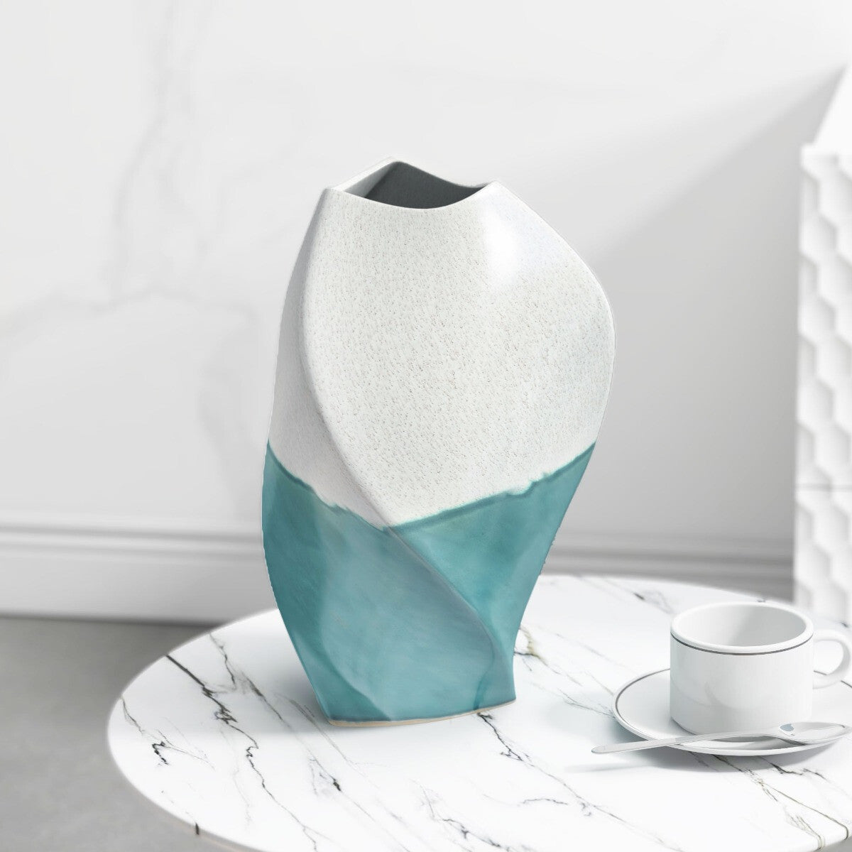 12" Green and Ivory Ombre Wavy Ceramic Table Vase LuxuryLifeWay Online Store