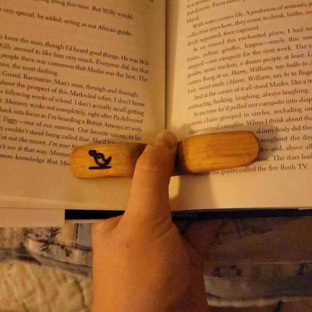 Wooden Bird Thumb Bookmark - Mother's Day Gift LadyShow.Store