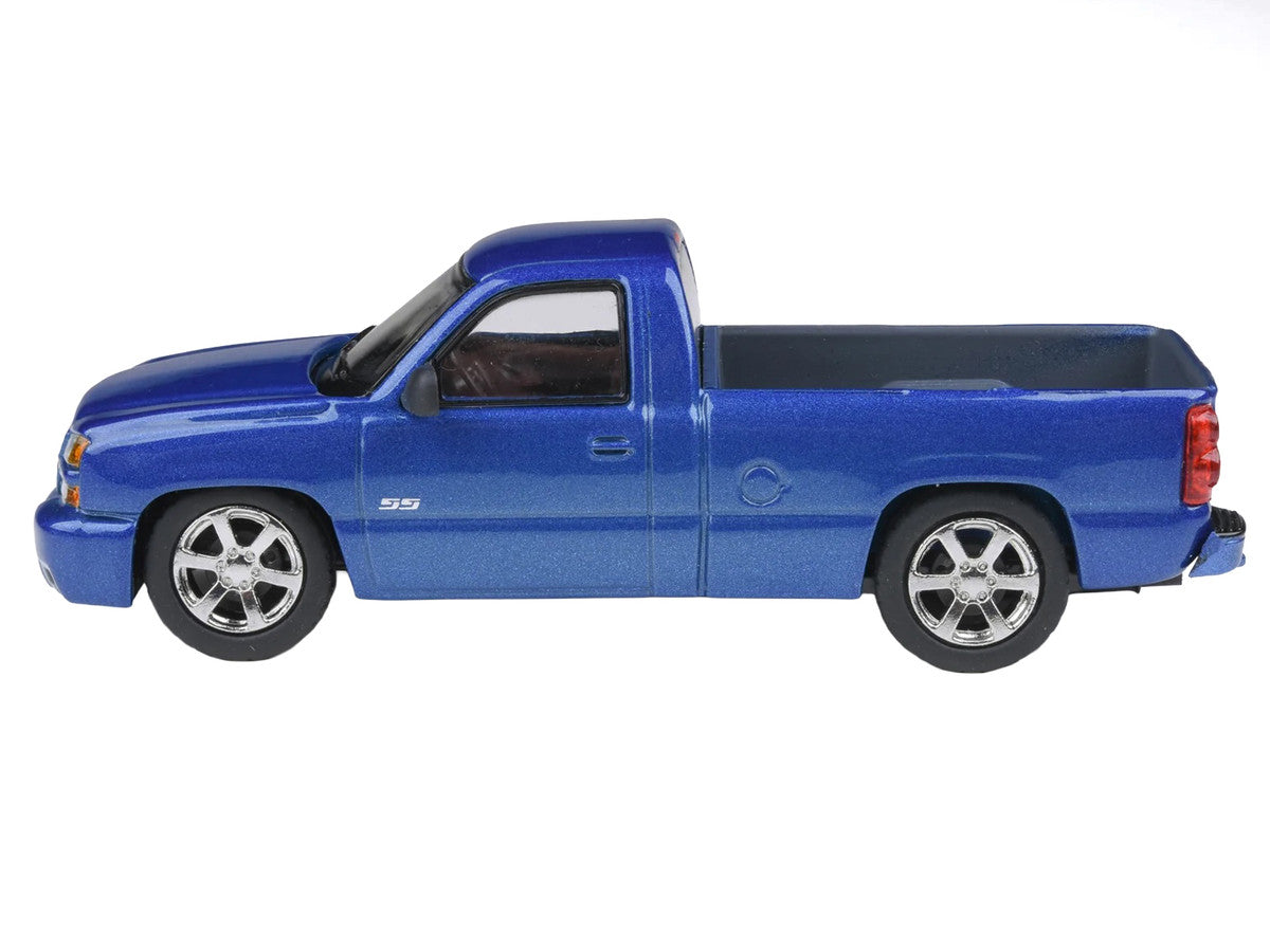 2006 Chevrolet Silverado 'Cateye' Pickup Truck Ming Blue Metallic 1/64 Diecast Model Car by Paragon Models LuxuryLifeWay Online Store