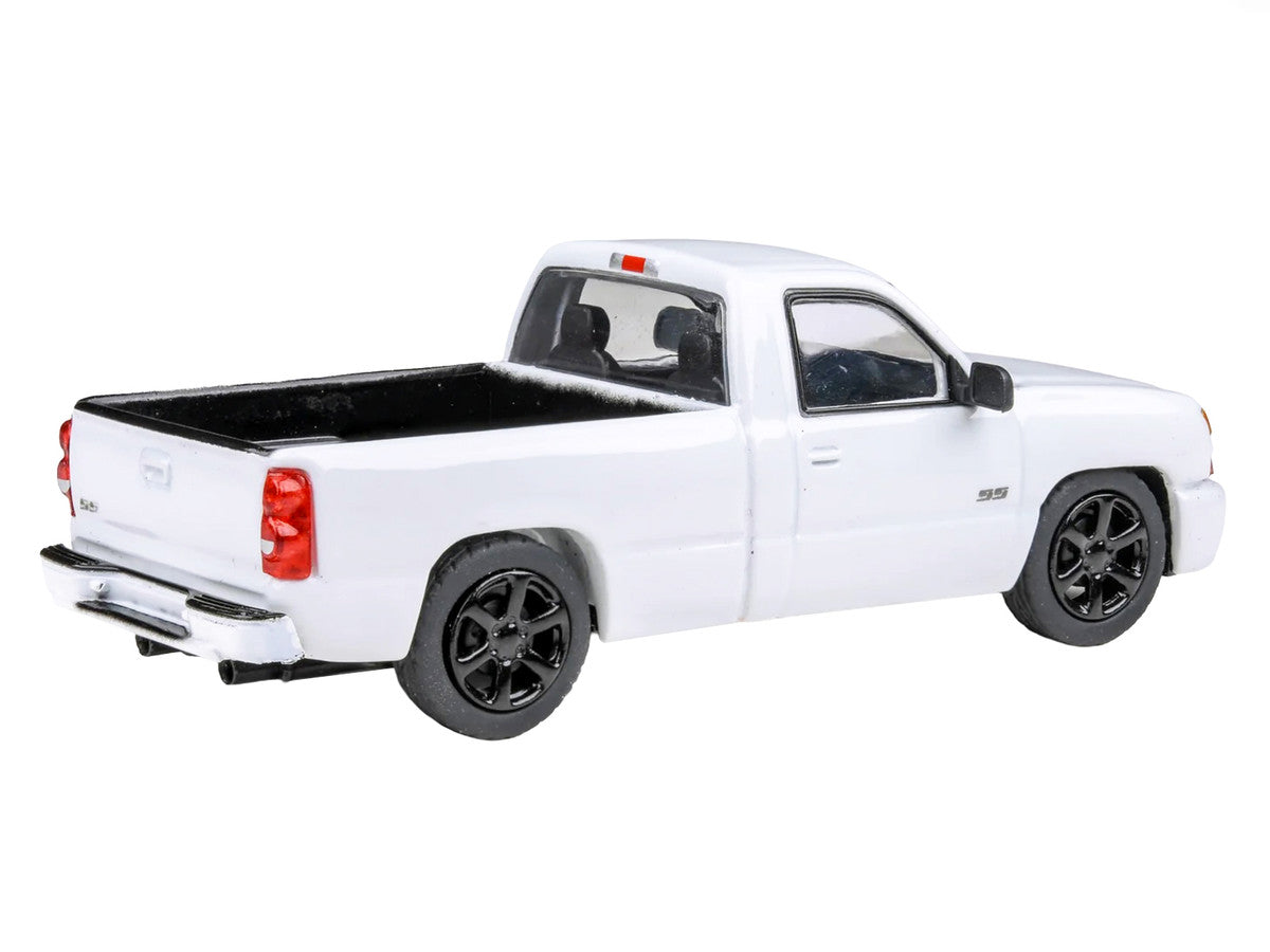 2006 Chevrolet Silverado 'Cateye' Pickup Truck Summit White 1/64 Diecast Model Car by Paragon Models LuxuryLifeWay Online Store