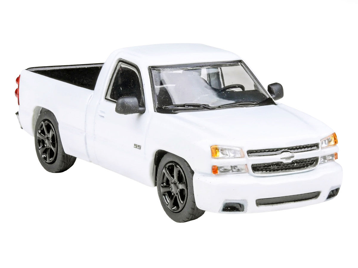2006 Chevrolet Silverado 'Cateye' Pickup Truck Summit White 1/64 Diecast Model Car by Paragon Models LuxuryLifeWay Online Store