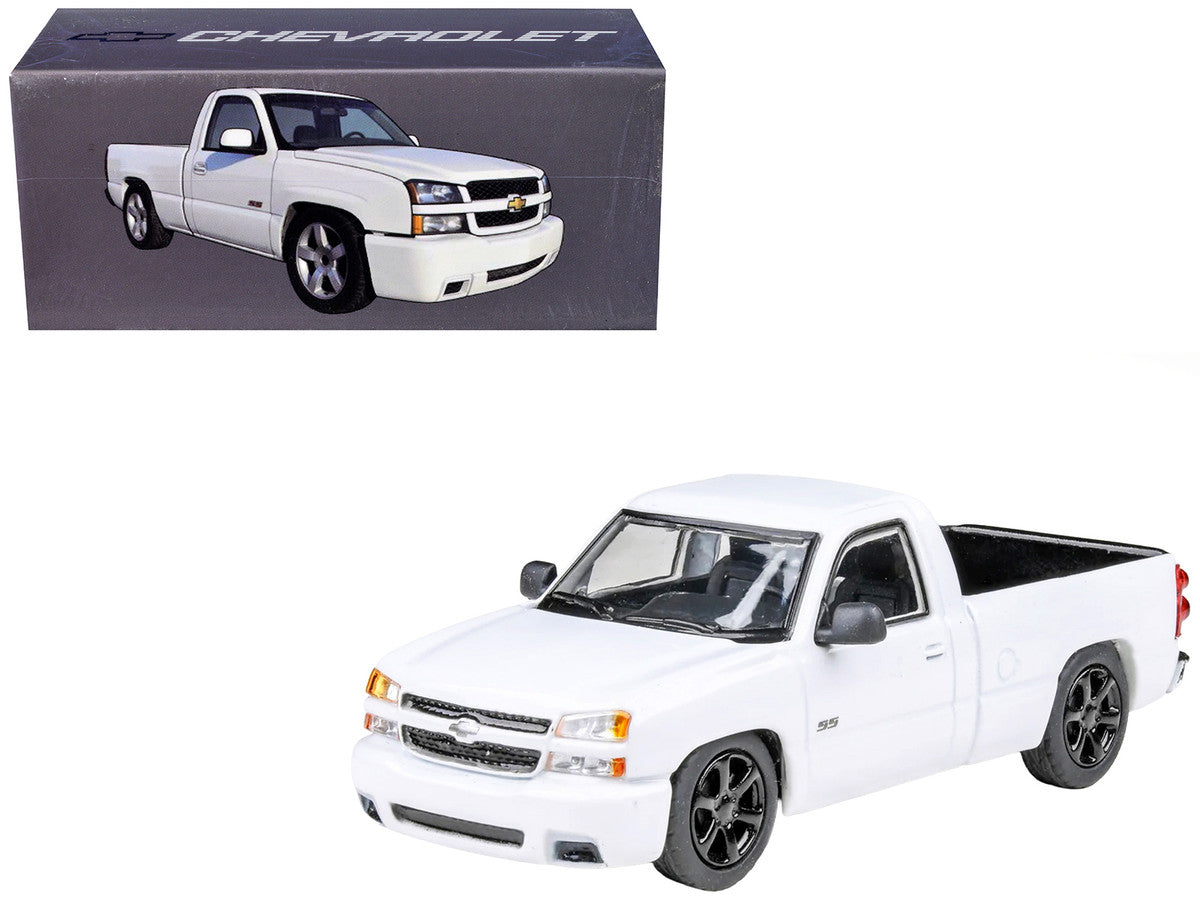 2006 Chevrolet Silverado 'Cateye' Pickup Truck Summit White 1/64 Diecast Model Car by Paragon Models LuxuryLifeWay Online Store