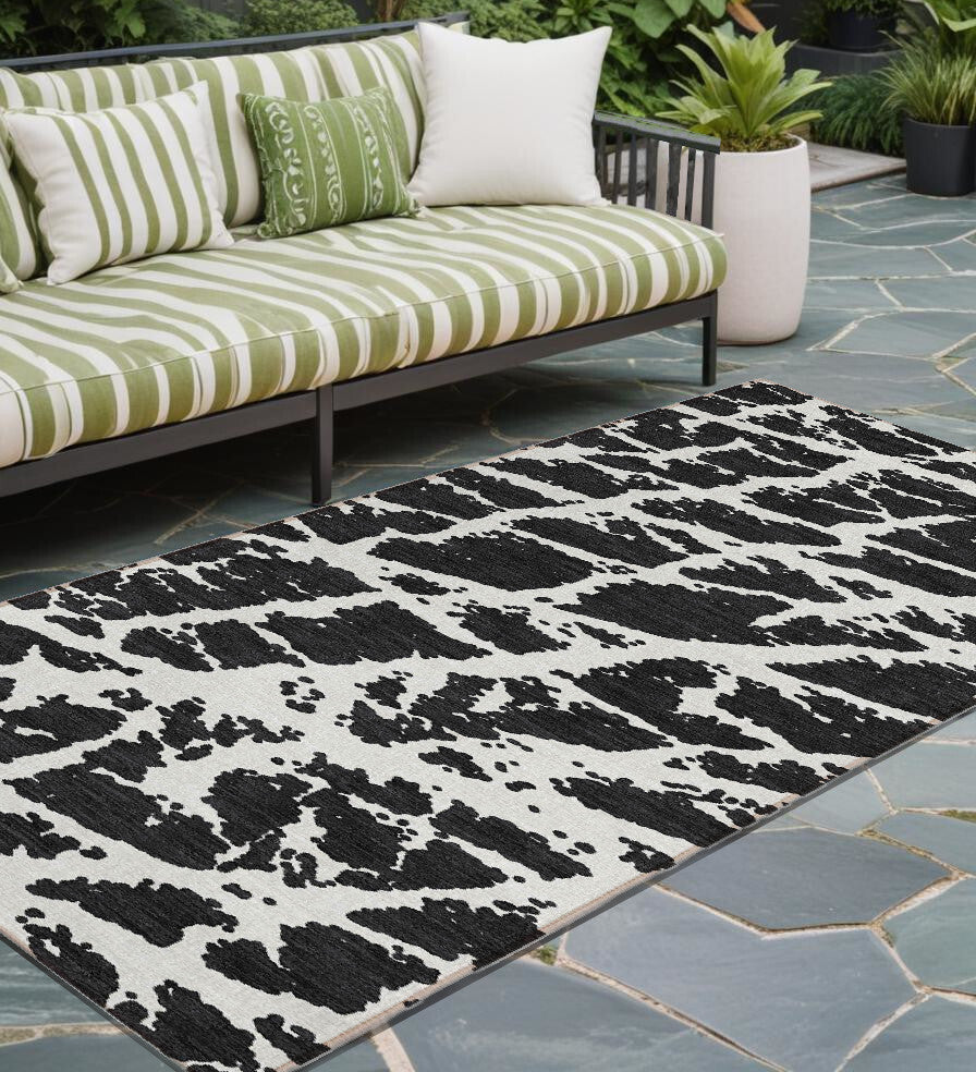 8' Runner Black and White Abstract Washable Non Skid Indoor Outdoor Runner Rug LuxuryLifeWay Online Store