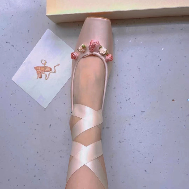 Women Wearing Ballet Shoes With Cross Straps LadyShow.Store